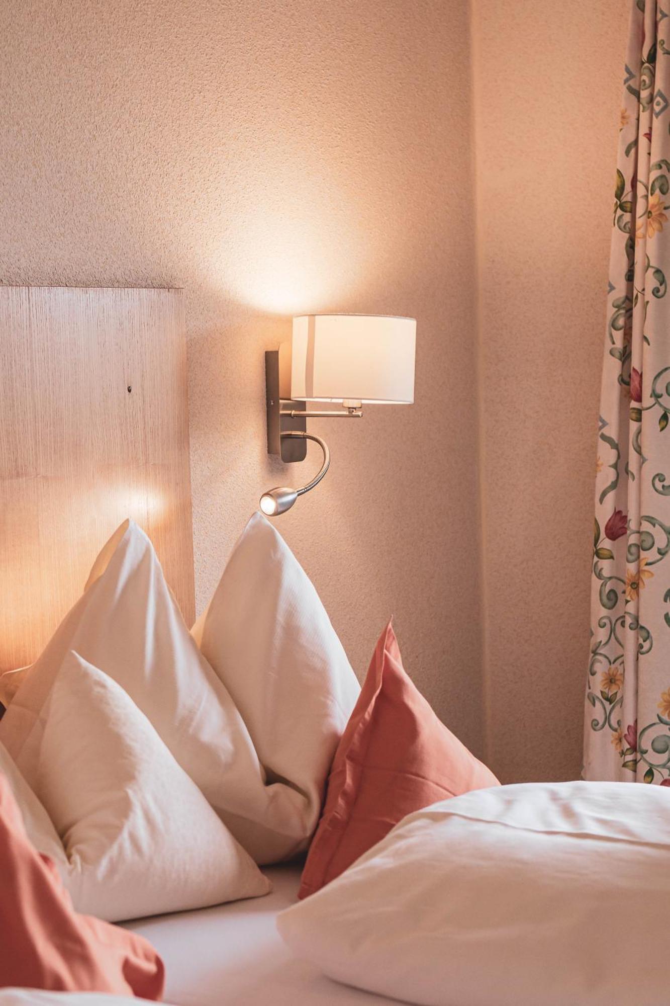 Bio Hotel Feistererhof - Charmant Naturlich Seit 1448 ラムサウ・アム・ダッハシュタイン エクステリア 写真