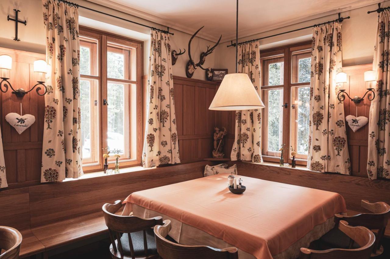 Bio Hotel Feistererhof - Charmant Naturlich Seit 1448 ラムサウ・アム・ダッハシュタイン エクステリア 写真
