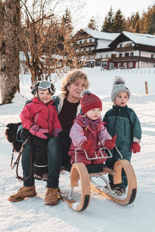 Bio Hotel Feistererhof - Charmant Naturlich Seit 1448 ラムサウ・アム・ダッハシュタイン エクステリア 写真